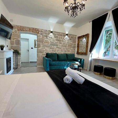 Luxury Heritage Apartment Zara Antica Zadar Exterior foto