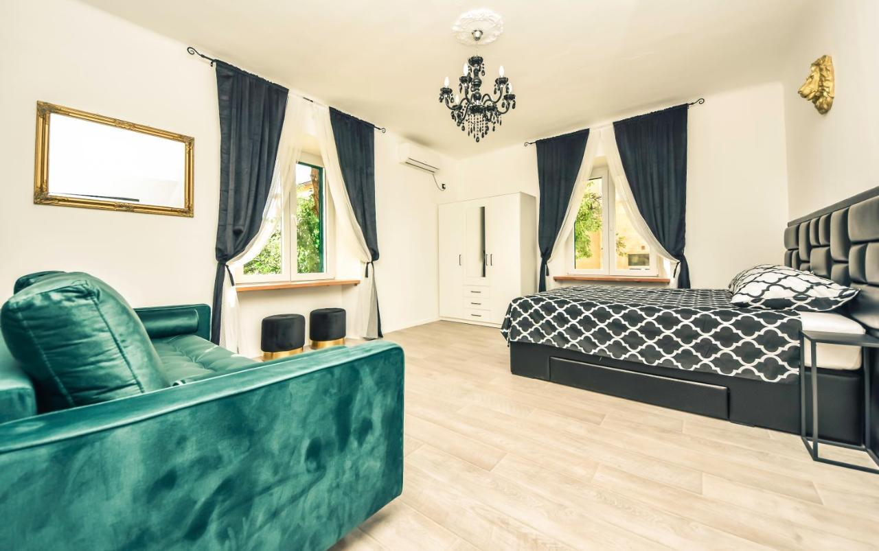 Luxury Heritage Apartment Zara Antica Zadar Exterior foto