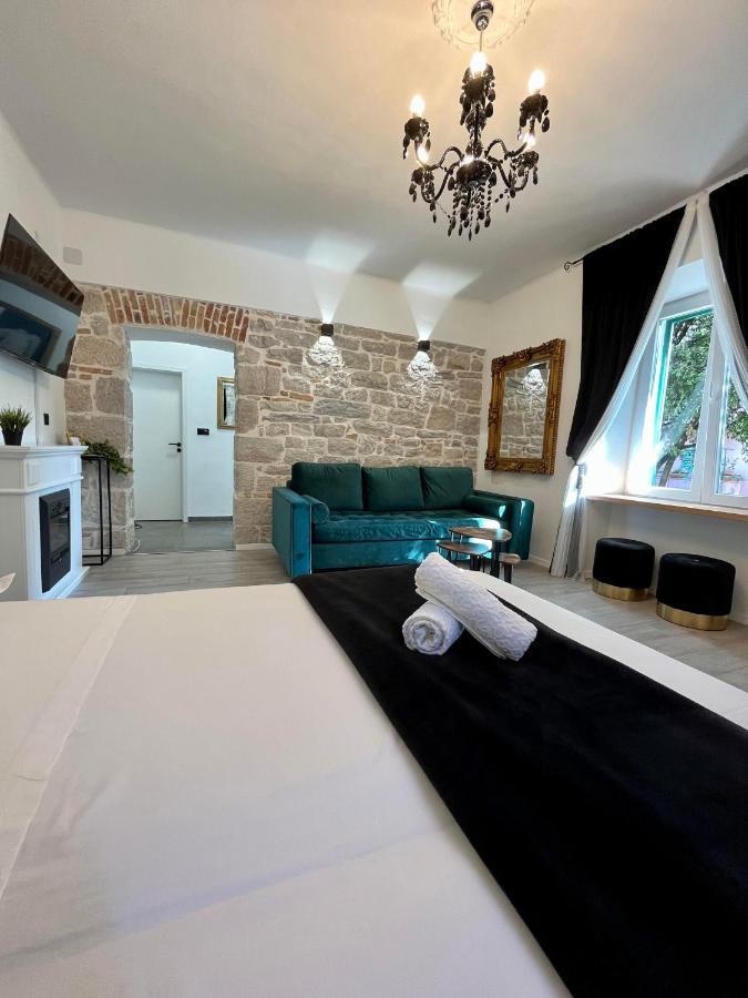 Luxury Heritage Apartment Zara Antica Zadar Exterior foto
