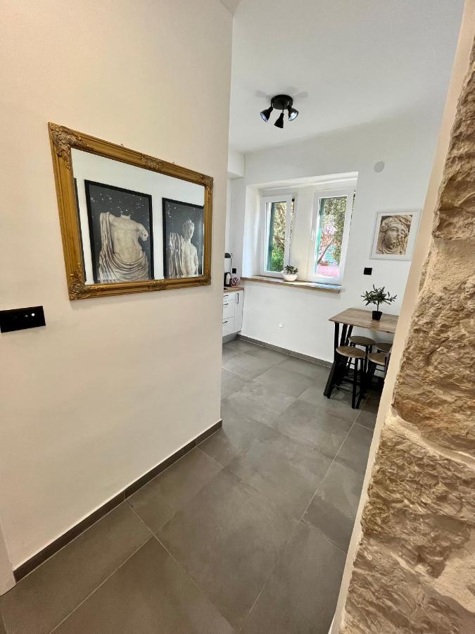 Luxury Heritage Apartment Zara Antica Zadar Exterior foto
