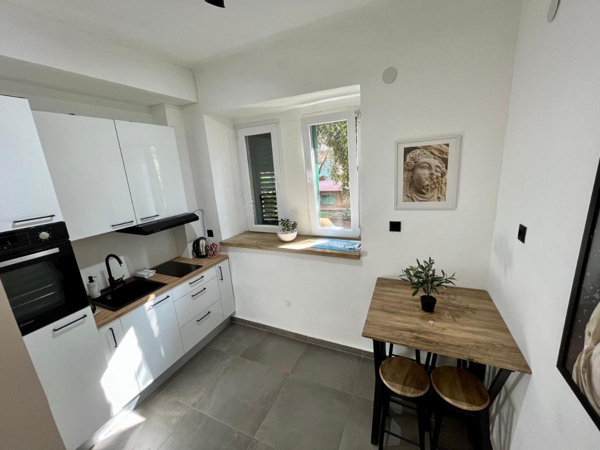 Luxury Heritage Apartment Zara Antica Zadar Exterior foto